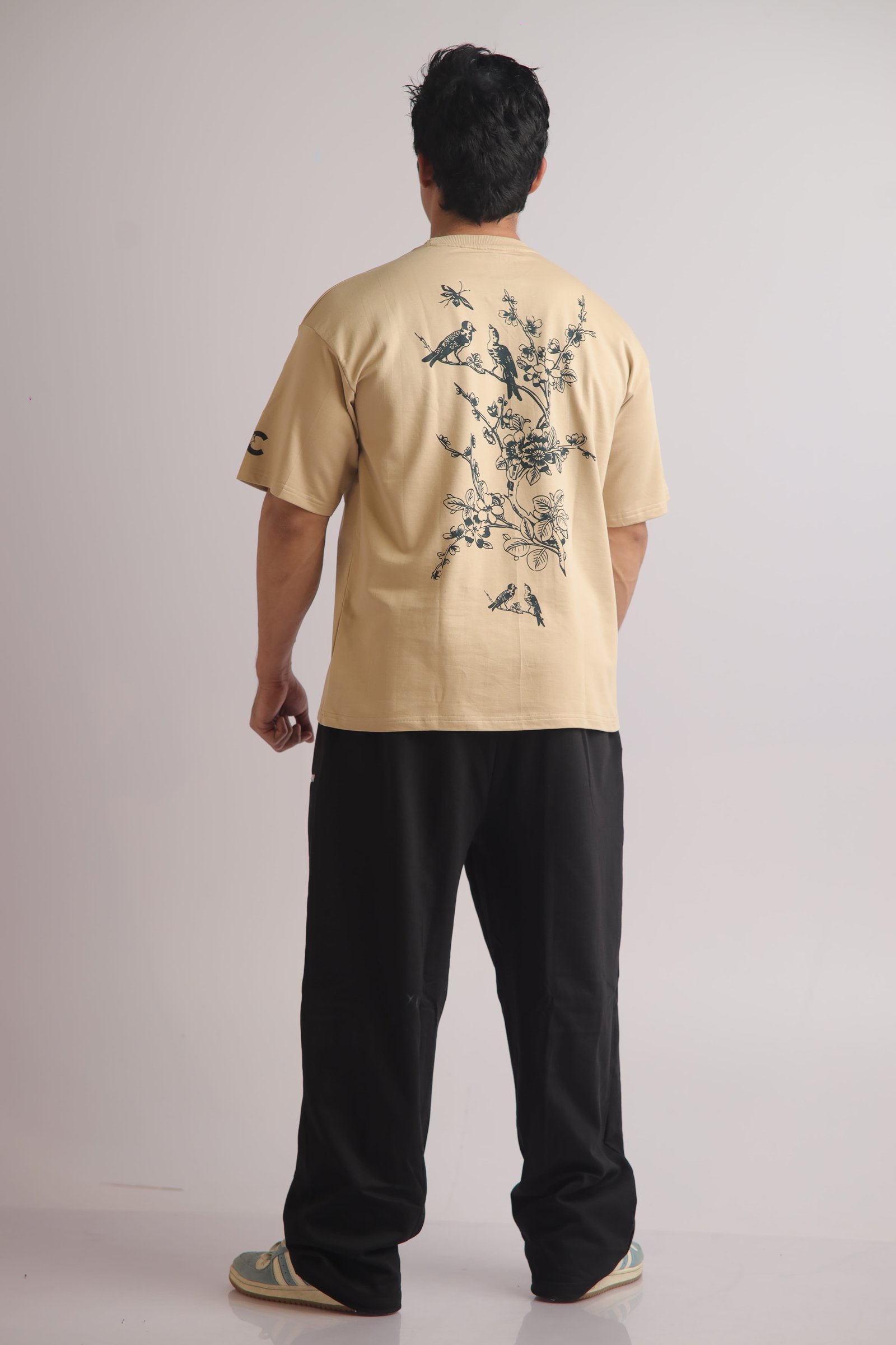 Botanical 240 GSM Oversized Tshirt